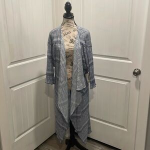 Lula Roe Shirley Large Grey and White Cardigan